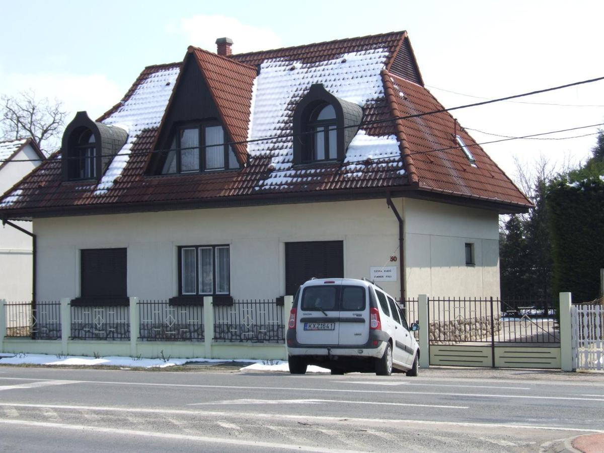 Revesz Vendeghaz Hotel Harkany Bagian luar foto