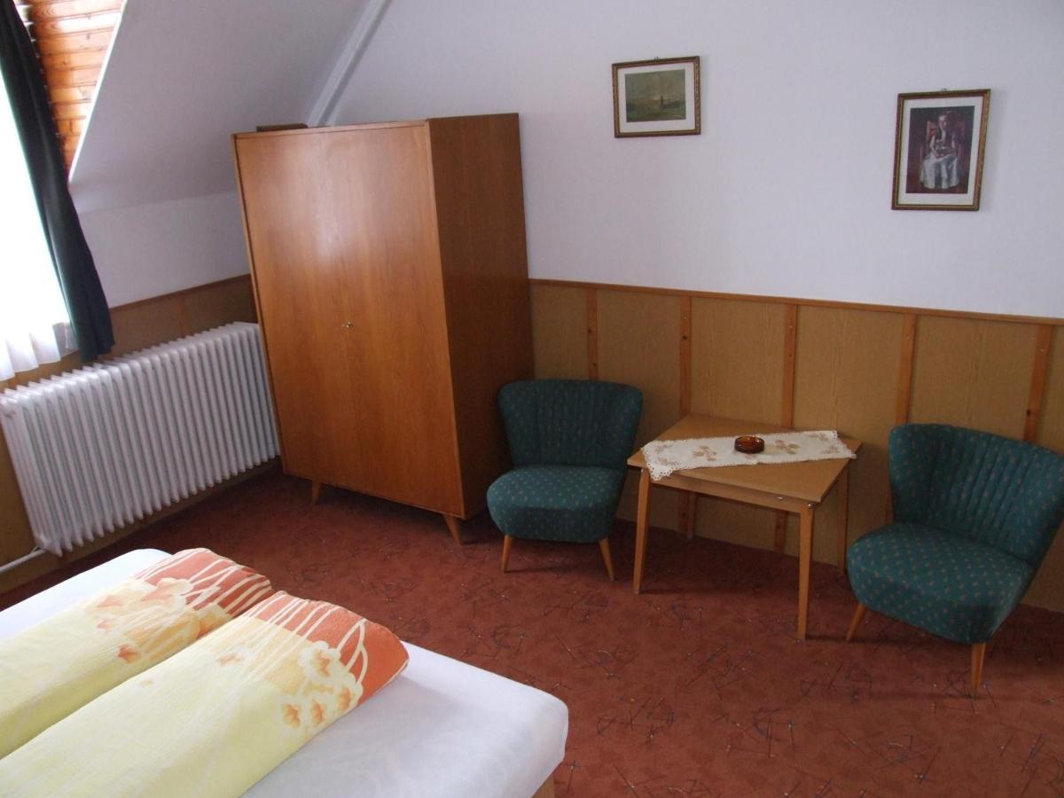 Revesz Vendeghaz Hotel Harkany Ruang foto
