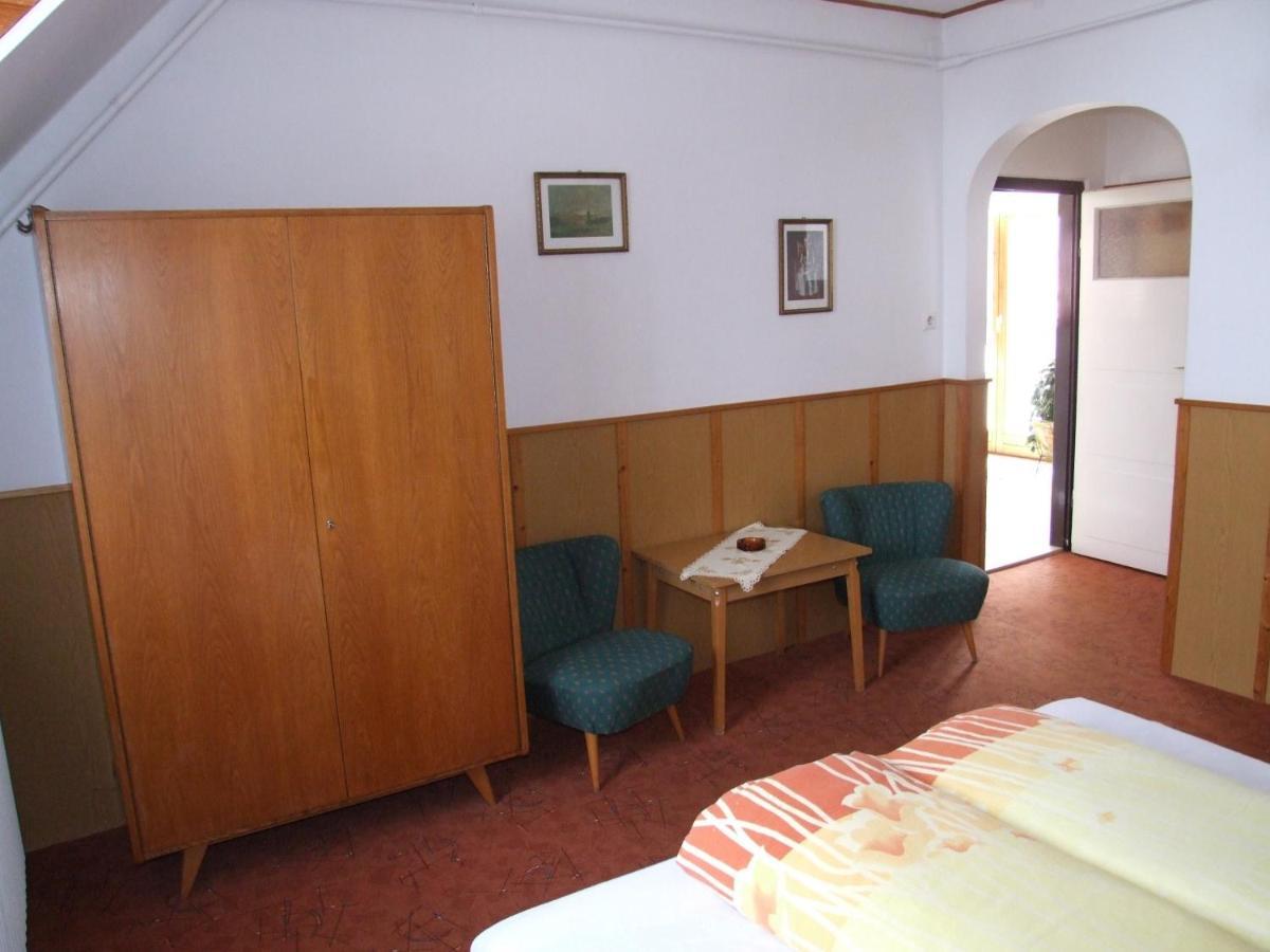 Revesz Vendeghaz Hotel Harkany Ruang foto