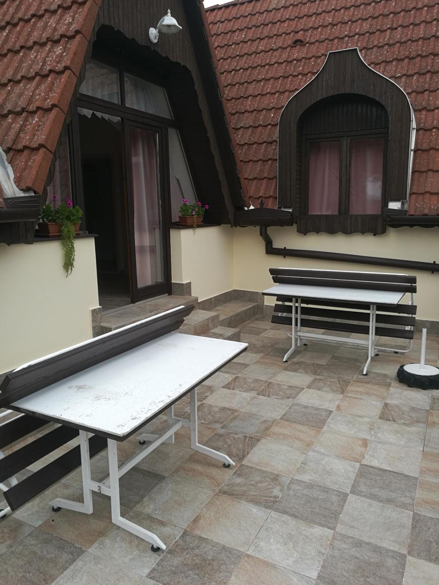Revesz Vendeghaz Hotel Harkany Bagian luar foto